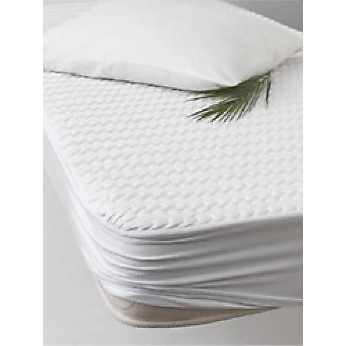 Altınbaşak Kapitone Sıvı Geçirmez Alez - 180 x 200 cm - Beyaz