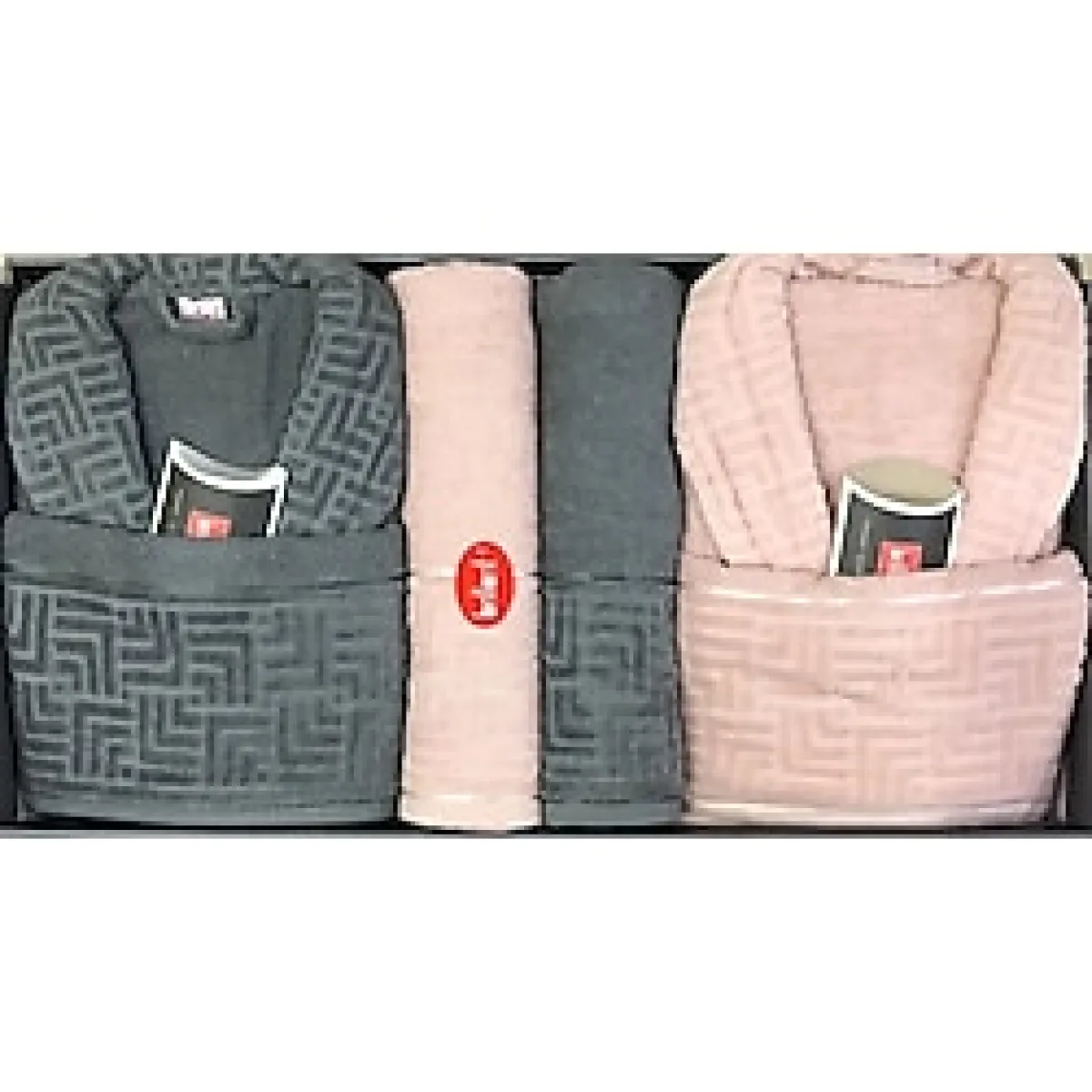 Brillant Kısmi Kadife %100 Pamuklu 8 Parça Aile Bornoz Seti