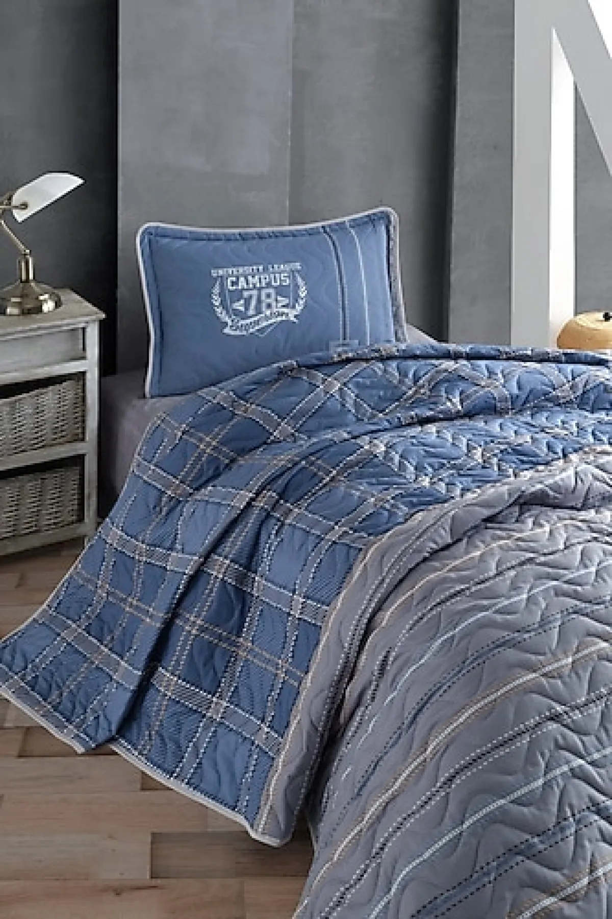 Clasy Campus Mavi Kapitone Pamuk Tek Kişilik Yatak Örtüsü Takımı