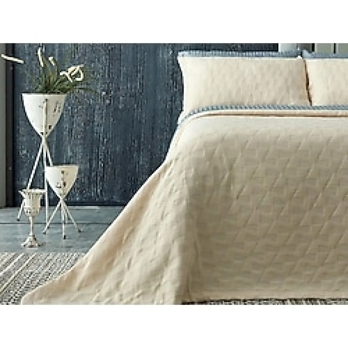 Doqu Home Arya Çift Kişilik Yatak Örtüsü - Krem - 250 x 240 cm