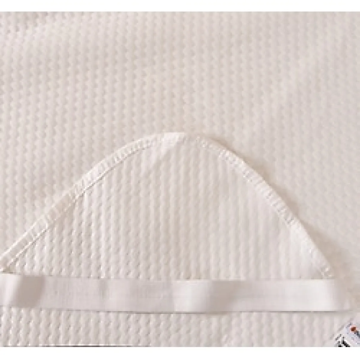 Evidea Soft Minik Kapitoneli Tek Kişilik Sıvı Geçirmez Lastikli Alez - Beyaz - 120X200 cm - 120 x 200 cm