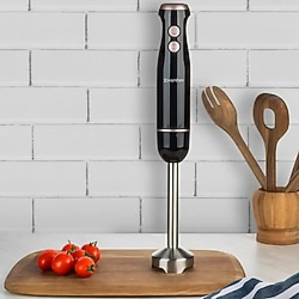 Heifer El Tipi Blender 1500 W Paslanmaz Çelik 4 Bıçaklı 2 Kademeli Hız ve Turbo Fonksiyonlu Ergonomik Tasarım - Pembe