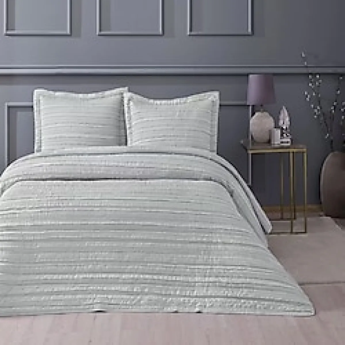 Linens Gorgeous Çift Kişilik Yatak Örtüsü