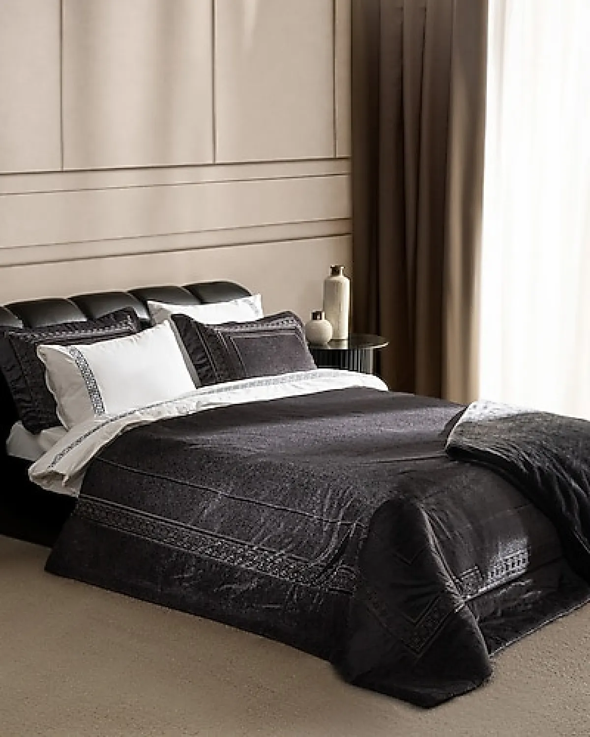 Madame Coco Espelette Antrasit 8 Parça Çeyiz Seti