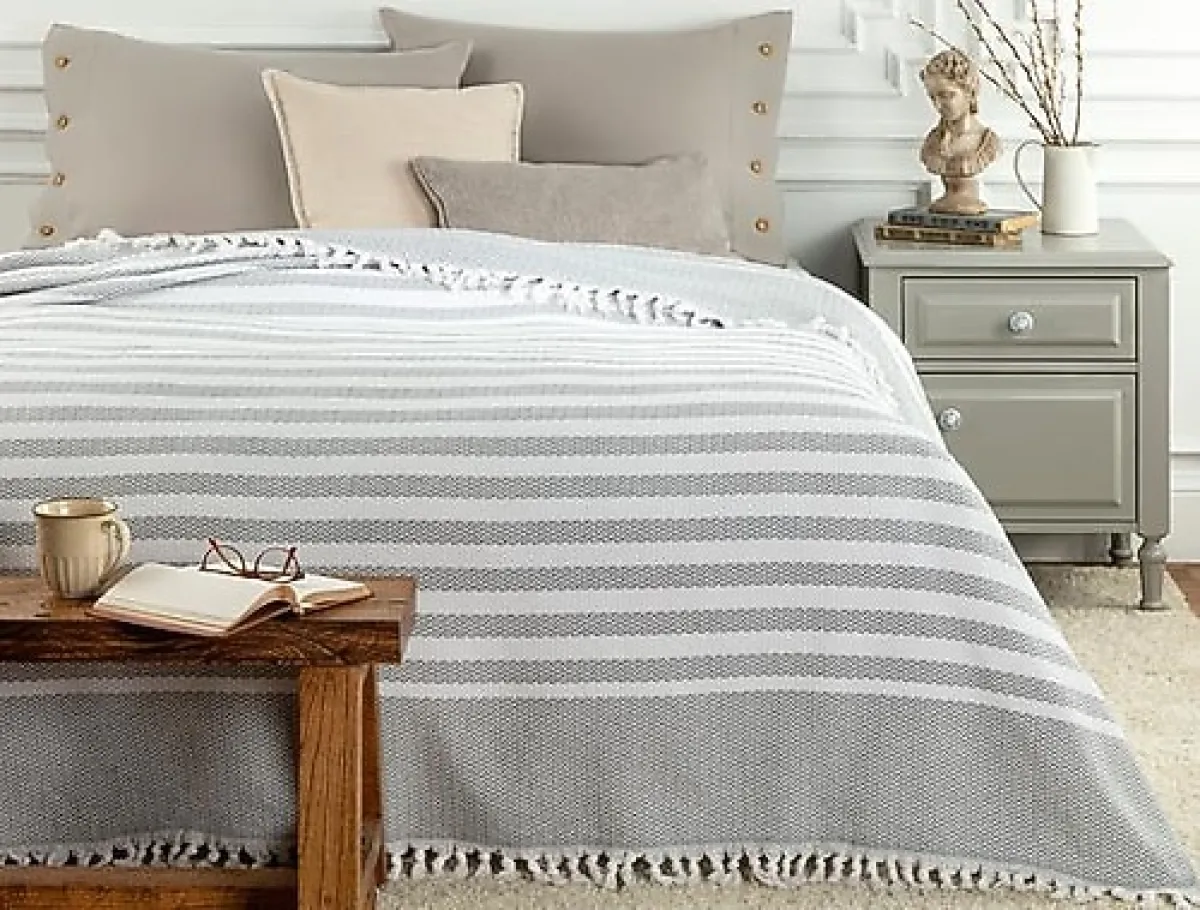 Madame Coco Sheryl Çift Kişilik Yatak Örtüsü