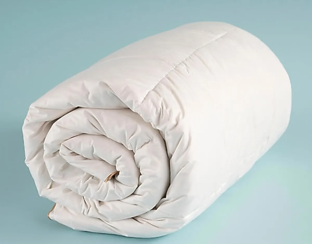 Othello Downa 70 Light 195x215 cm Kaz Tüyü Çift Kişilik Yorgan