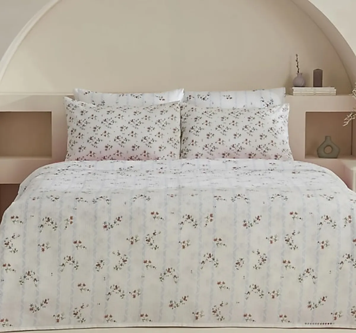 Sarah Anderson Visnu Çift Kişilik Nevresim Takımı