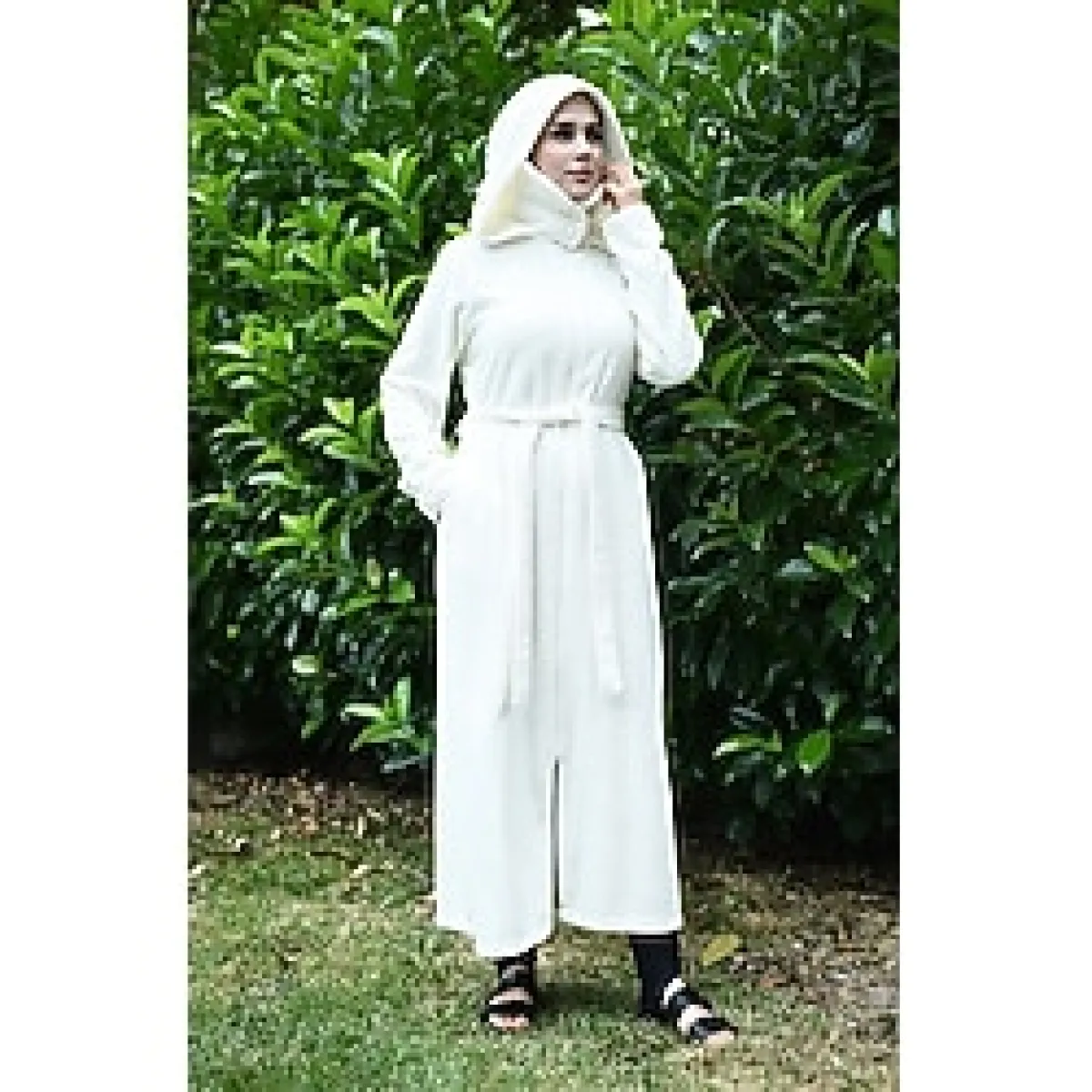 Sefamerve Tesettür Bornoz Fermuarlı 1001-02 Krem