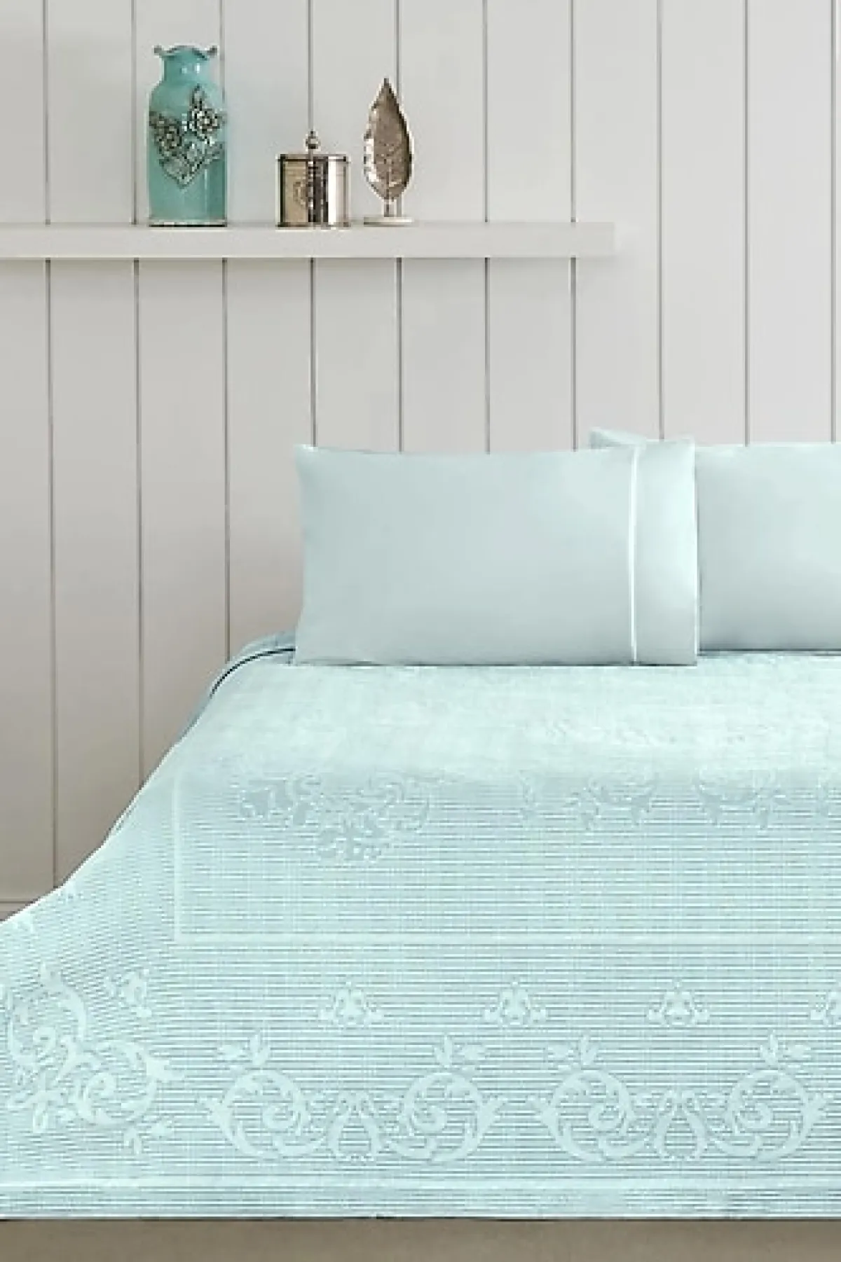 Taç Emily Jakarlı Çift Kişilik Pike Takımı