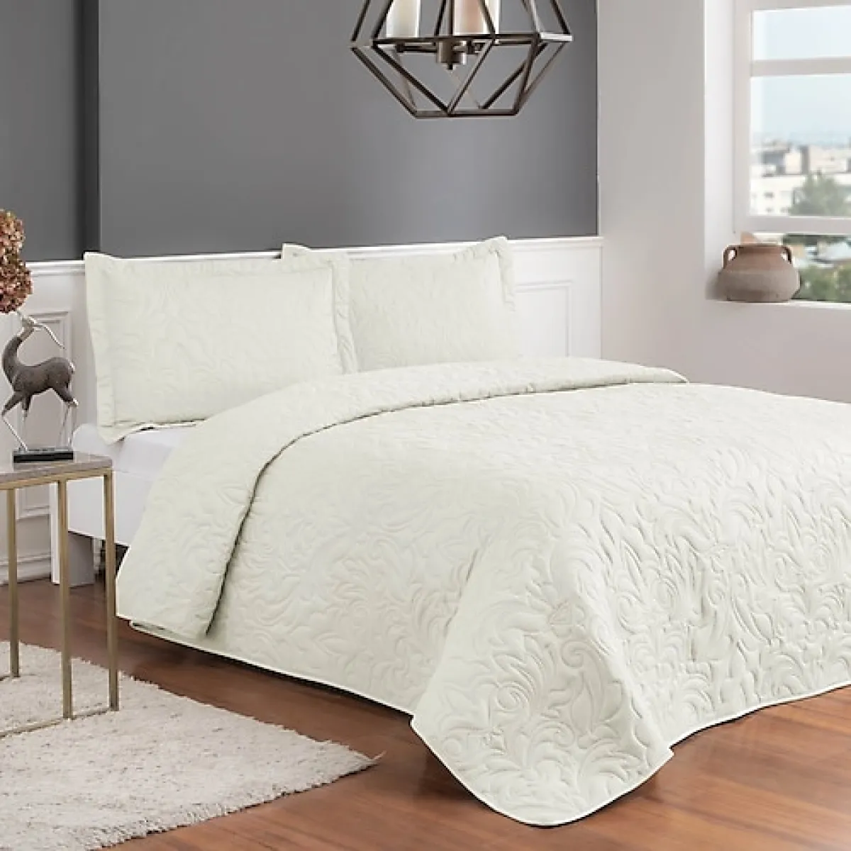 Taç Gala Ekru Kapitone Çift Kişilik Yatak Örtüsü Takımı