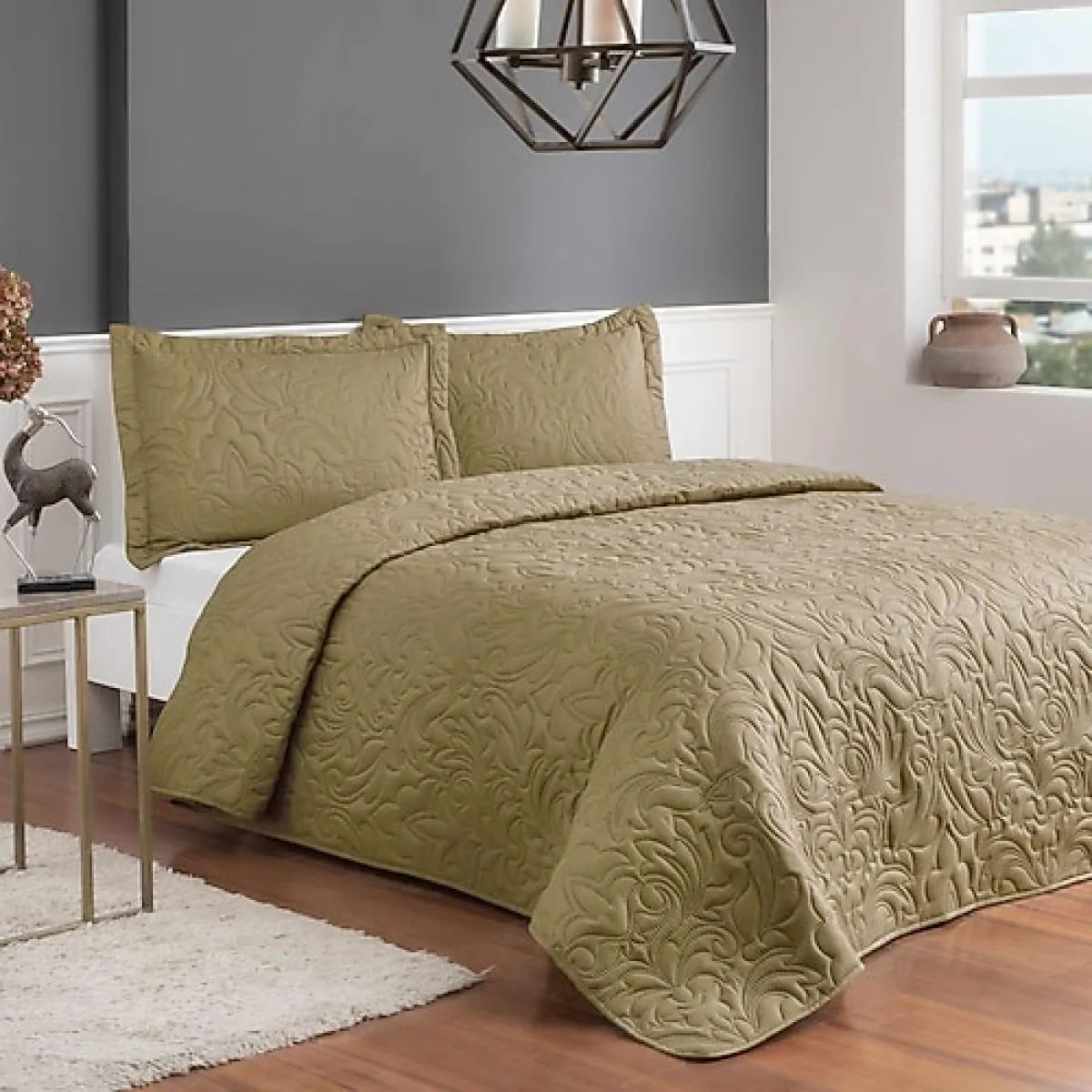 Taç Gala Kapitone Çift Kişilik Yatak Örtüsü Takımı