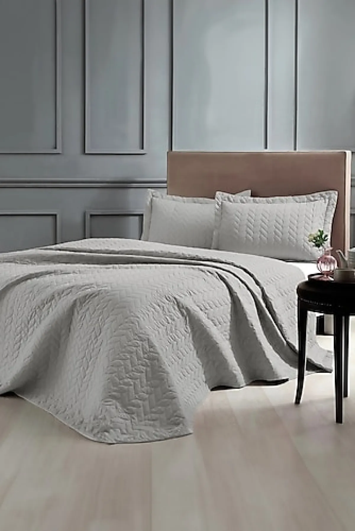 Taç Glory Taş Kapitone Çift Kişilik Yatak Örtüsü Takımı