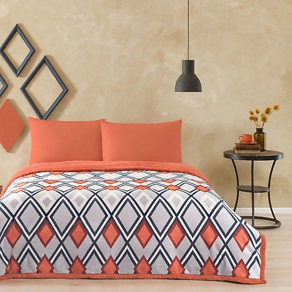 Taç Harlow Turuncu Tek Kişilik Battaniye Seti