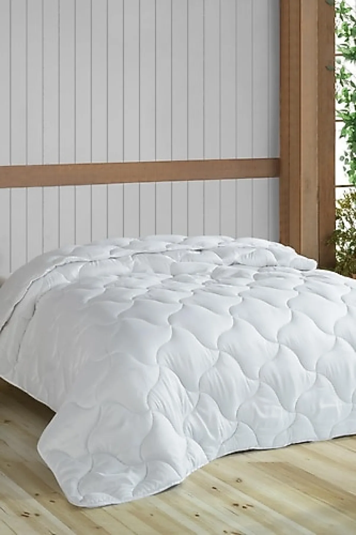 Varol 195x215 cm Microfiber Çift Kişilik Yorgan