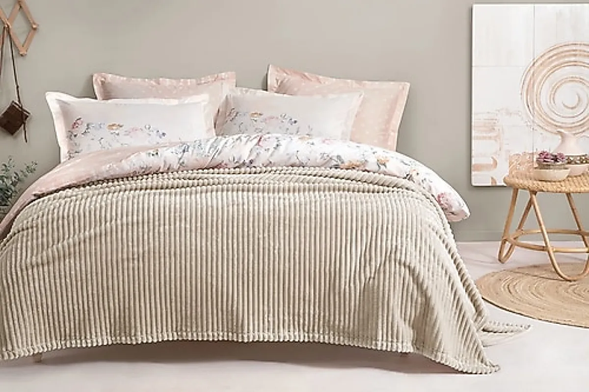 Yataş Holly Ekru 200x220 cm Welsoft Çift Kişilik Battaniye